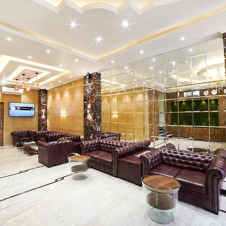 Hotel Radana Vashi Navimumbai Nova Bombaim Exterior foto