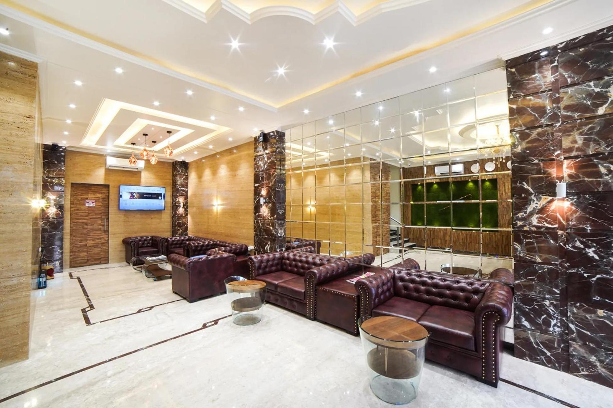 Hotel Radana Vashi Navimumbai Nova Bombaim Exterior foto
