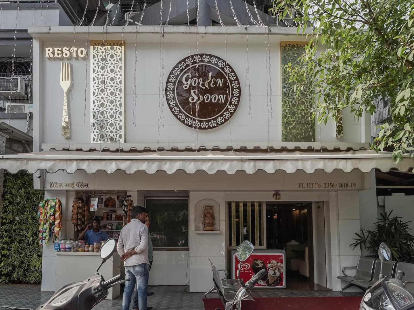 Hotel Radana Vashi Navimumbai Nova Bombaim Exterior foto